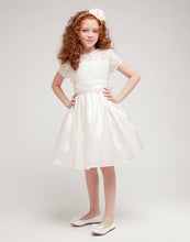 Load image into Gallery viewer, Luring Lace and Glistening Taffeta Knee length Dress - Red